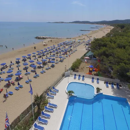 Covo Dei Saracini Hotel apartamentowy 4*